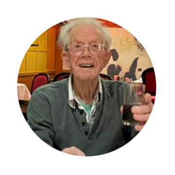 Photo of Snowy MARSHALL