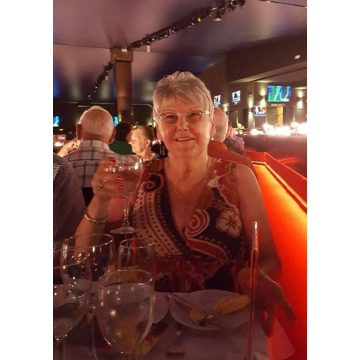 Photo of Maureen PRATT