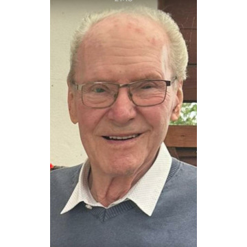 Photo of Derek GARDNER