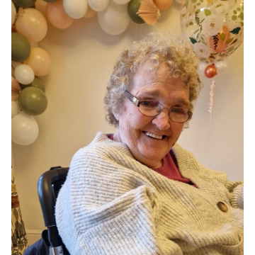 Photo of Pamela Jean LOWE