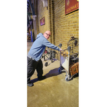 Notice Gallery for Darren Thomas LANG