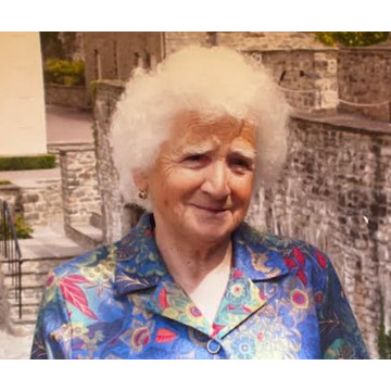 Photo of Ave FARRI