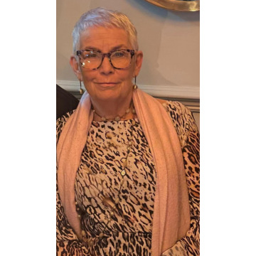 Photo of Anne CLAGUE