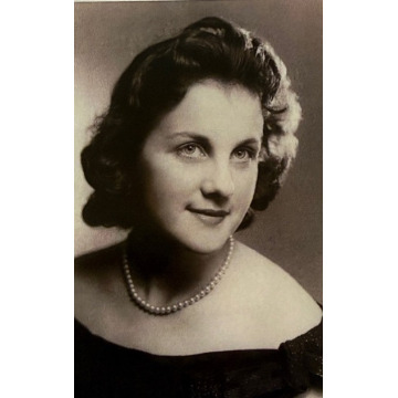 Notice Gallery for Jean Mary BURROW