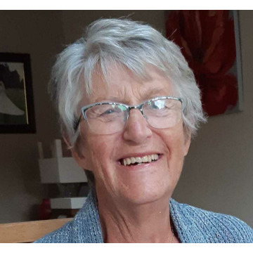 Photo of Elaine BRERETON