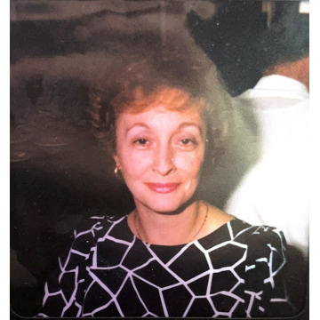 Notice Gallery for Gwendoline Barbara METCALF