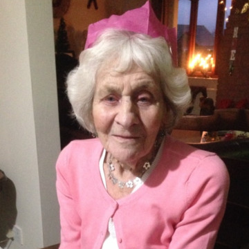 Photo of Joyce PLEWS