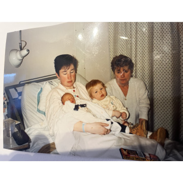 Notice Gallery for Margaret FARMER