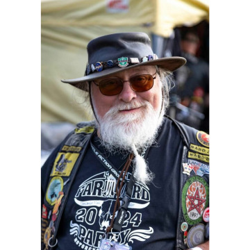 Photo of Michael HOOD