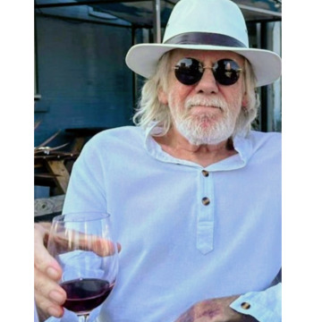 Photo of Eric HUGHES