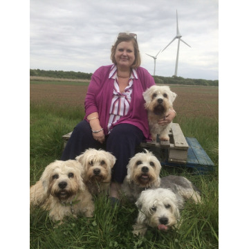 Photo of Michelle Julie DIXON