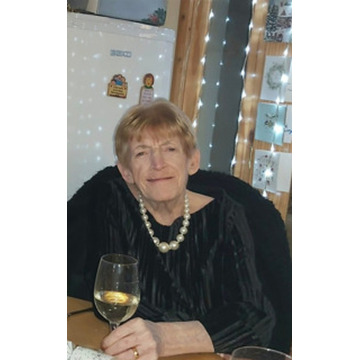 Photo of Patricia OLIVER