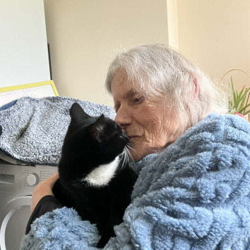 Notice Gallery for Sali BURTON