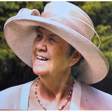 Photo of Jennifer ROBERTS