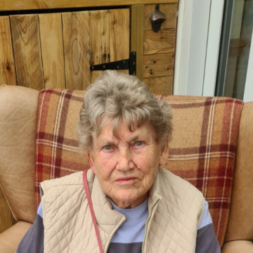 Photo of Janet ROFFEY