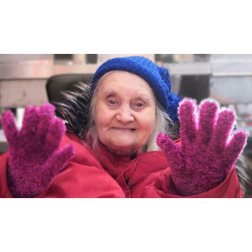 Photo of Pamela HUNT