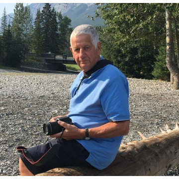 Photo of Andrew DURSTON