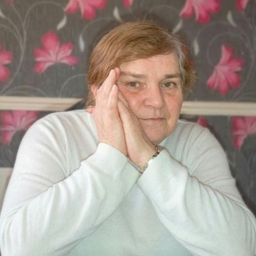 Photo of Angela CHRISTIAN