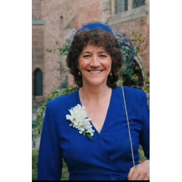 Photo of Linda EVANS