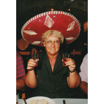 Photo of Sally HARRISON