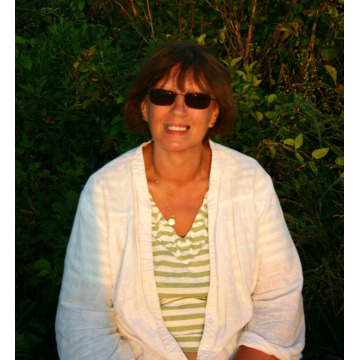 Photo of Christine LAKIN