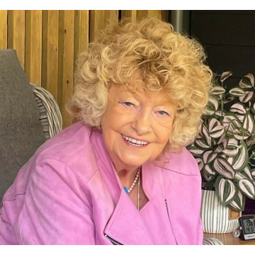 Notice Gallery for Dorothy Mary HAM