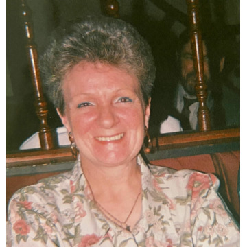 Notice Gallery for Margaret MALONEY