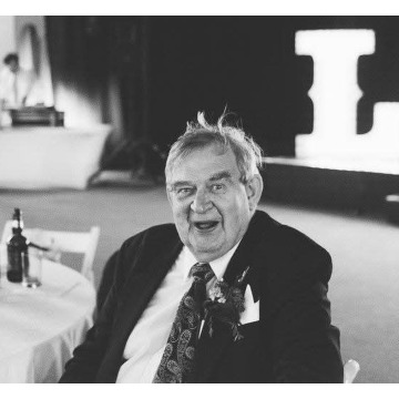 Photo of Robert VIPOND