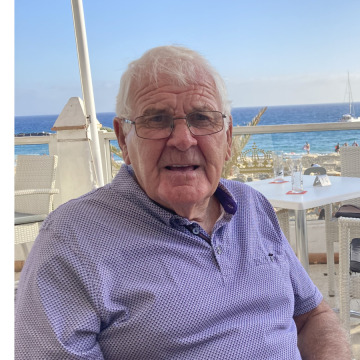 Photo of Robert Alun JONES