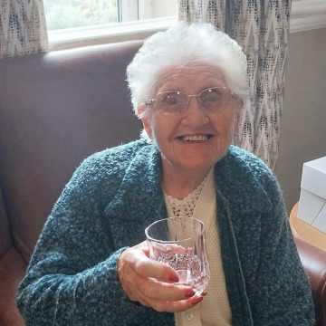 Photo of Audrey BURGESS