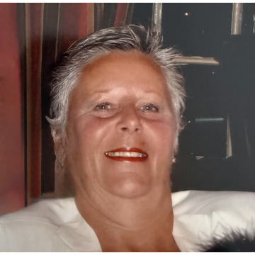 Photo of Gloria Jean DEFFLEY