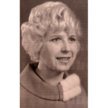 Photo of Marlene DAWSON