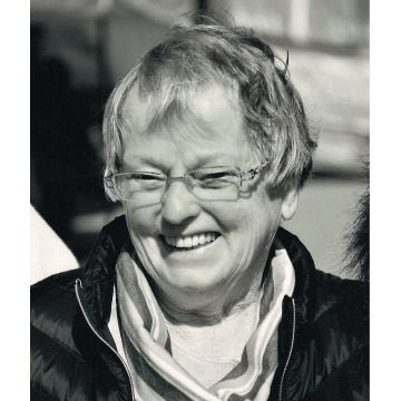 Notice Gallery for Lillian Joan (nee Couch) PEARCE