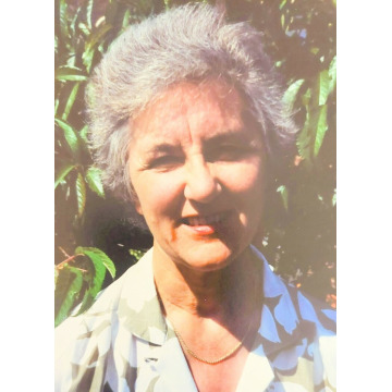 Notice Gallery for Gwyneth Evelyn LAUGHLIN