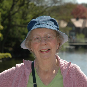 Photo of Valerie NEWSAM