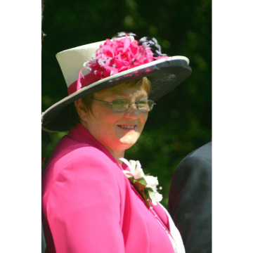 Photo of Tina KNIGHT
