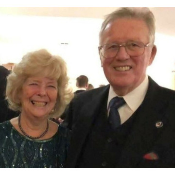 Photo of Lois and Norman KING