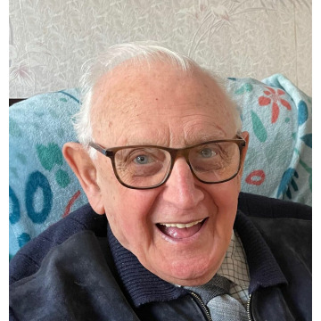 Photo of Bernard HOOPER