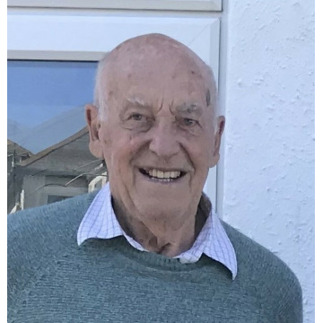 Photo of Reg OAKES