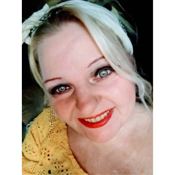 Photo of Michelle Louise CHAPMAN