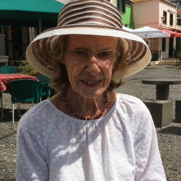 Notice Gallery for Jean REES-JONES