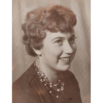 Photo of Christine REES