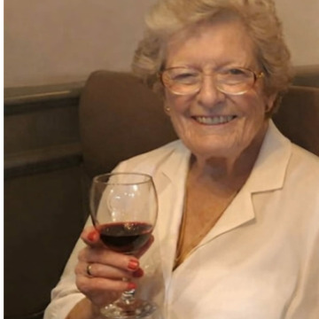 Photo of Elaine Patricia WILLIAMS