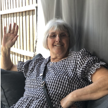 Photo of Sally HARLOW