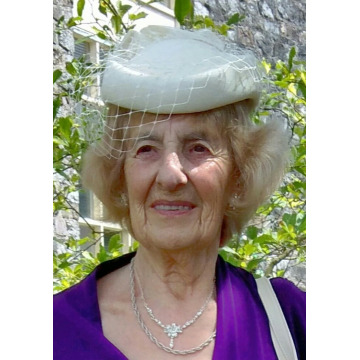 Notice Gallery for Helen BARLOW
