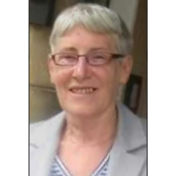 Photo of Patricia HOLMES
