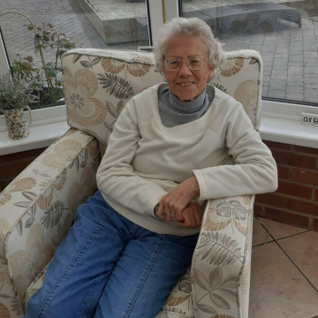 Notice Gallery for Carol BLOOMFIELD