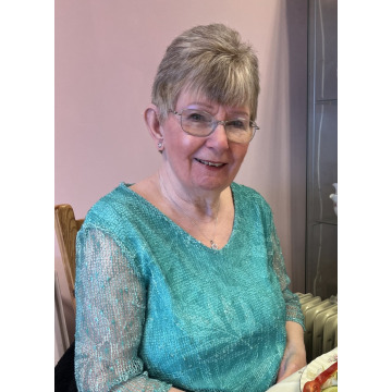 Photo of Gina BURDIS