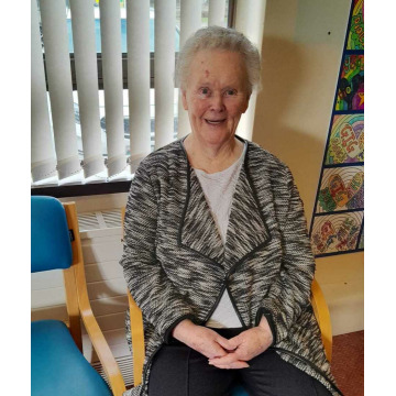 Photo of Gwyneth JONES