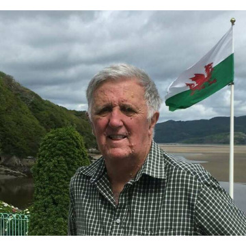 Photo of Huw Emyr JONES,